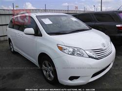 تويوتا سيينا